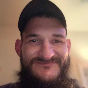 Meet your Posher, Nicholas